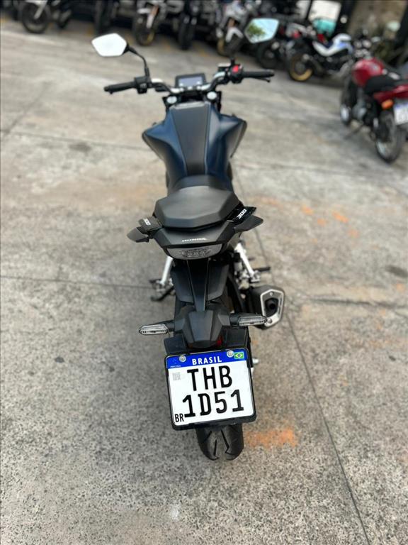 HONDA CB foto 3