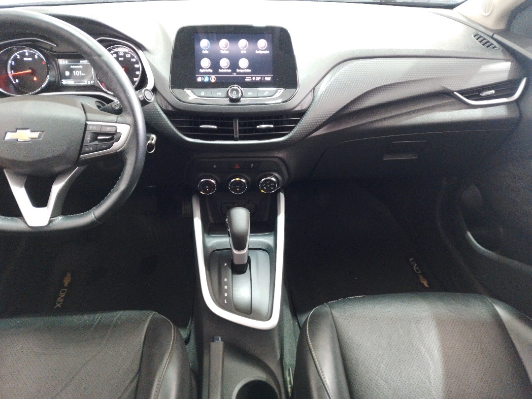 Chevrolet Onix 1.0 Turbo Flex LT Automático - foto 12