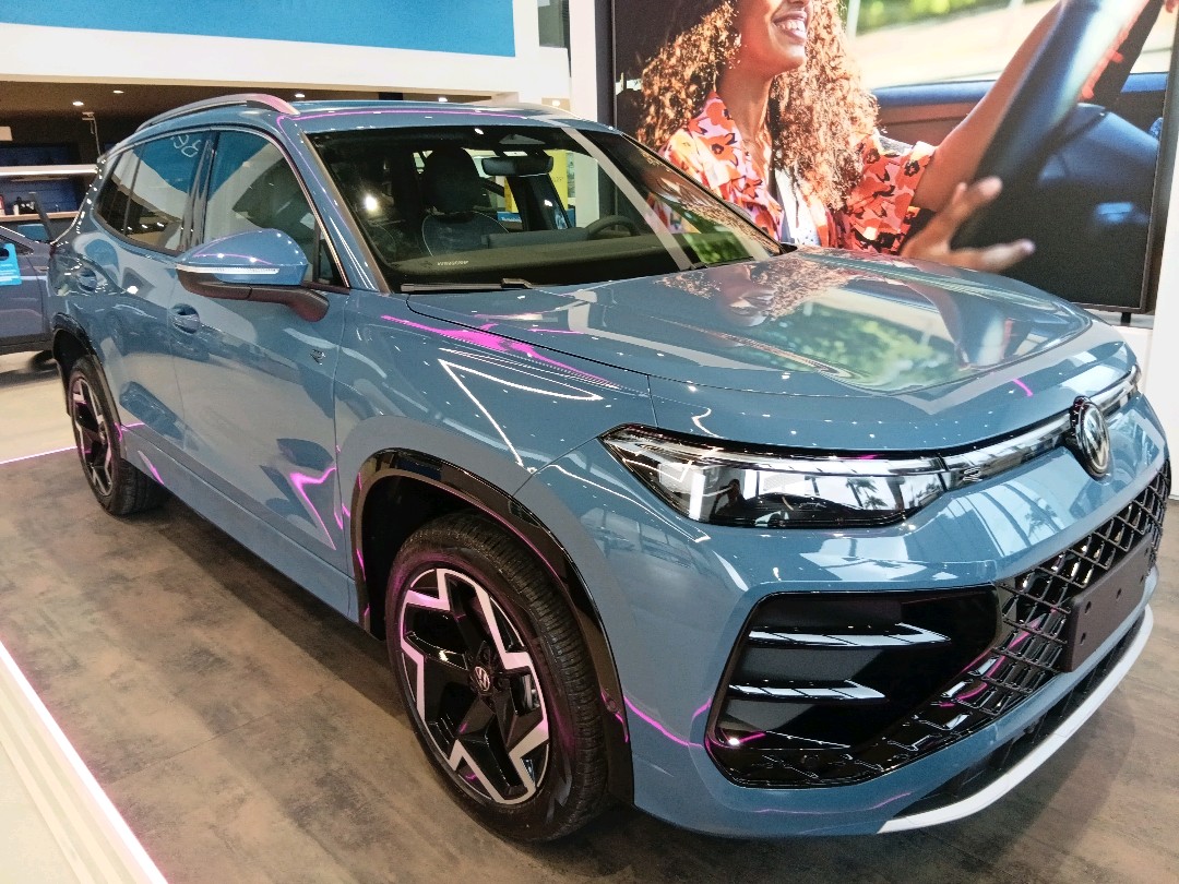 TIGUAN 2.0 350 TSI GASOLINA R-LINE 4MOTION AUTOMÁTICO0