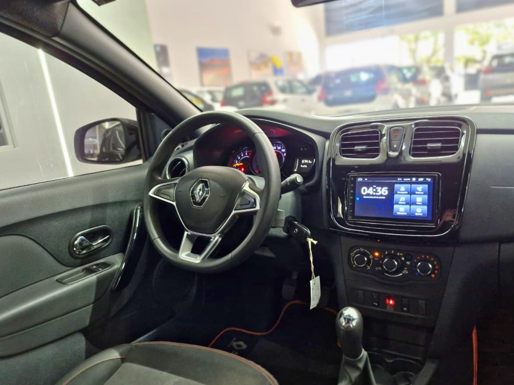 SANDERO 1.6 16V SCE FLEX STEPWAY DYNAMIQUE MANUAL9