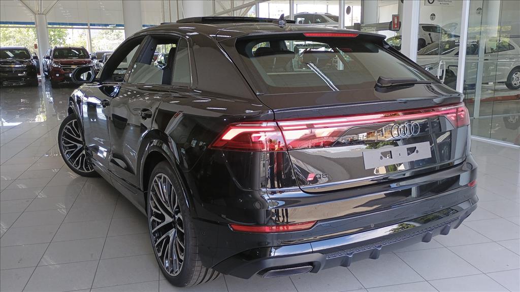 Q8 3.0 TFSI GASOLINA PERFORMANCE BLACK QUATTRO TIPTRONIC3