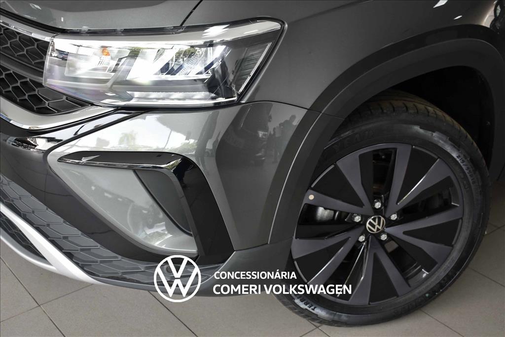 TAOS 1.4 250 TSI TOTAL FLEX COMFORTLINE AUTOMÁTICO