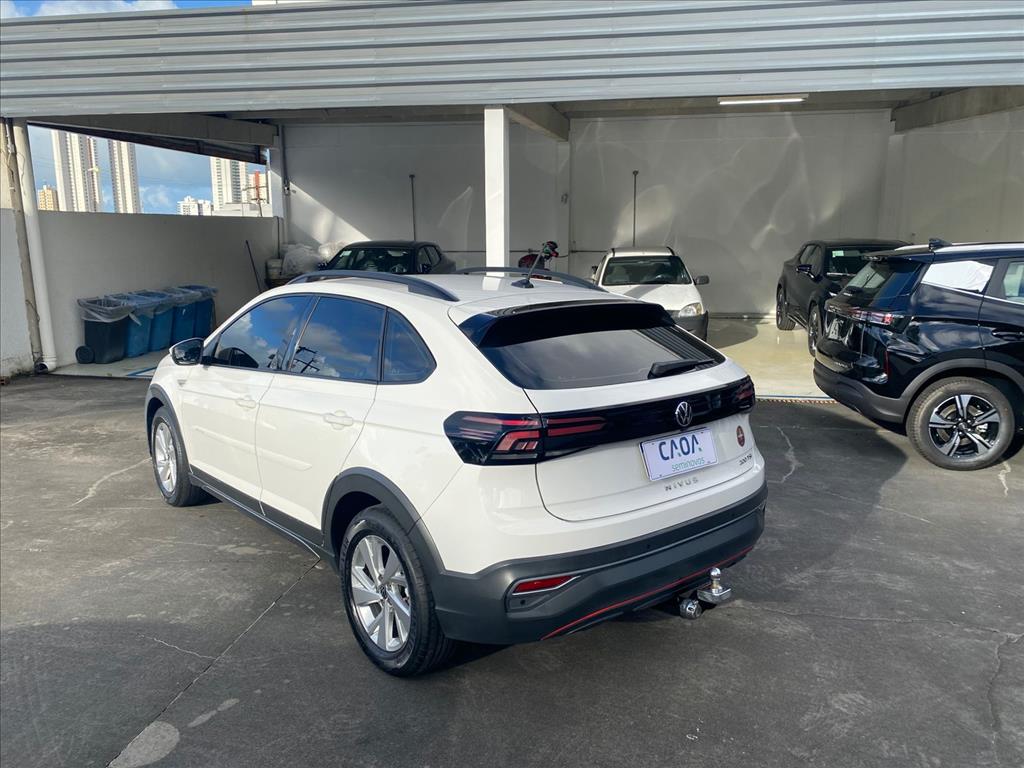 Volkswagen-NIVUS-1.0 200 TSI TOTAL FLEX COMFORTLINE AUTOMÁTICO