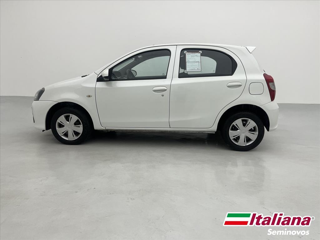 ETIOS 1.3 X 16V FLEX 4P MANUAL1