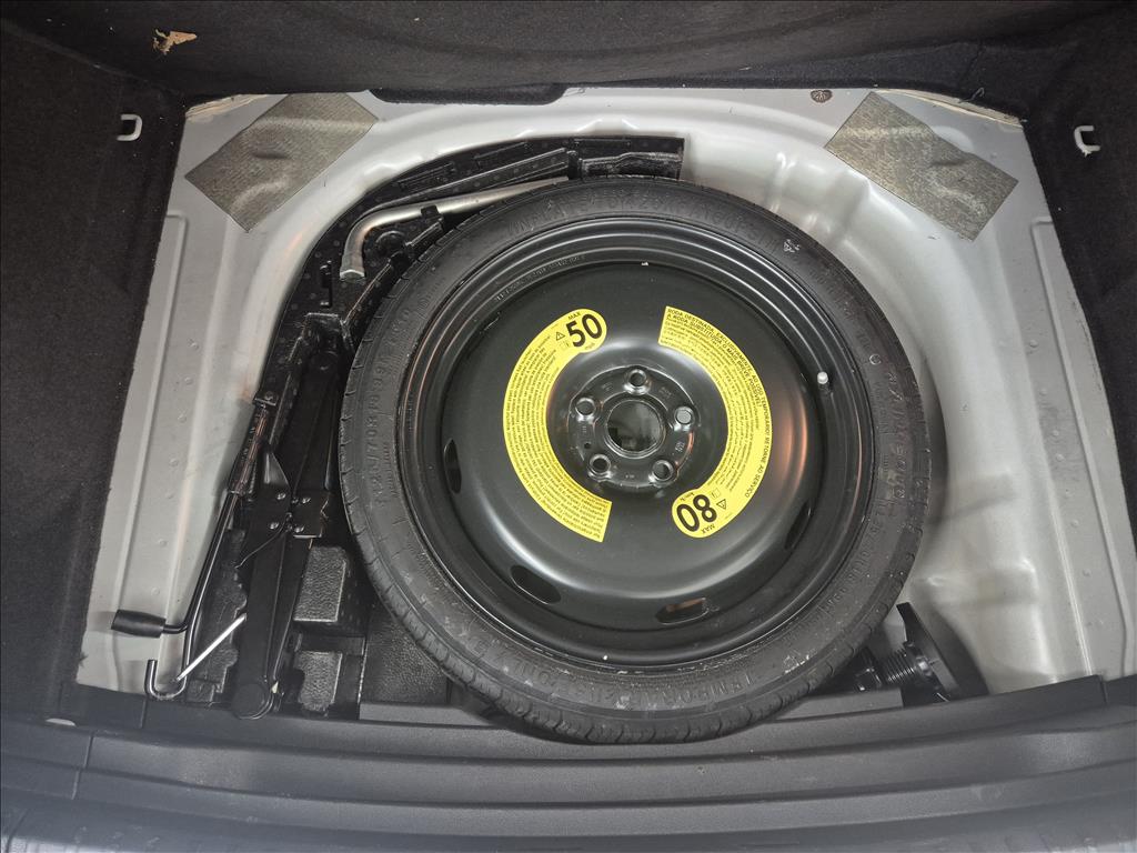 TAOS 1.4 250 TSI TOTAL FLEX COMFORTLINE AUTOMÁTICO TAOS 1.4 250 TSI TOTAL FLEX COMFORTLINE AUTOMÁTICO