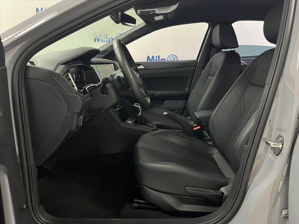 NIVUS 1.0 200 TSI TOTAL FLEX HIGHLINE AUTOMÁTICO4