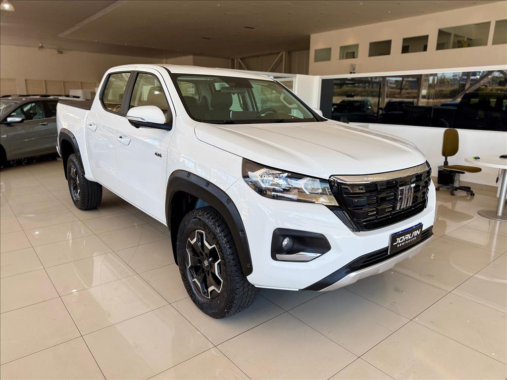 TITANO 2.2 TURBO DIESEL VOLCANO 4X4 AT6