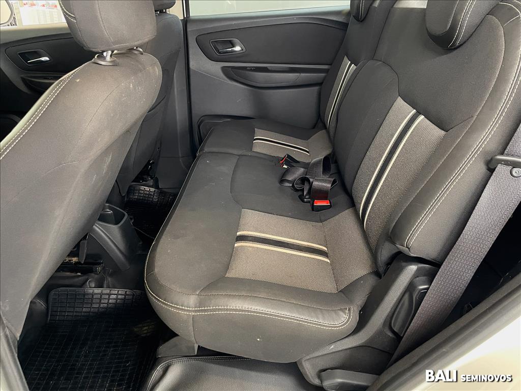 SPIN 1.8 ACTIV 8V FLEX 4P AUTOMÁTICO14