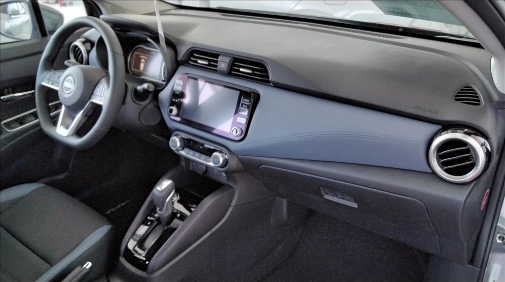 VERSA 1.6 16V FLEX EXCLUSIVE XTRONIC6