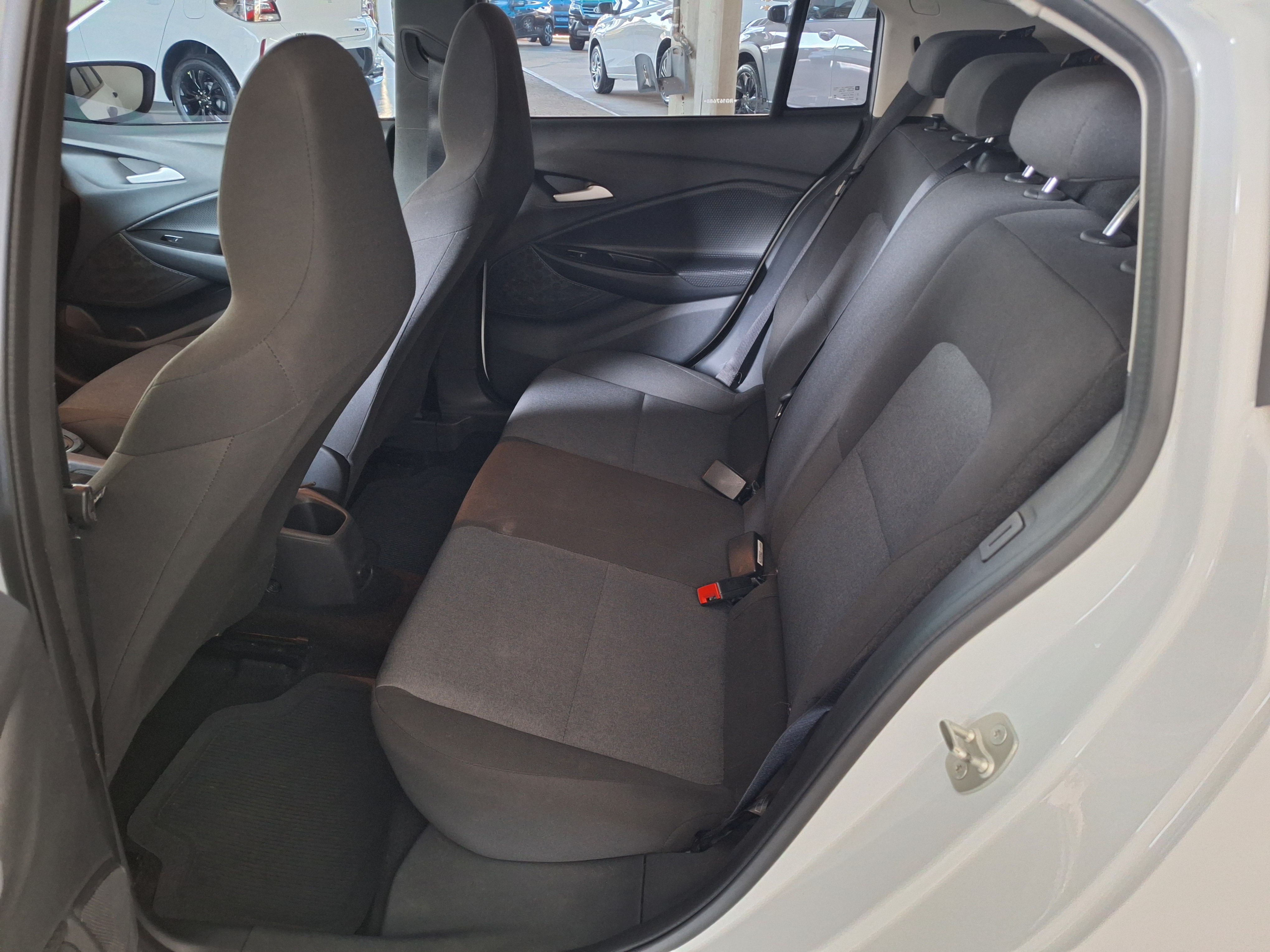 Chevrolet Onix 1.0 Flex Manual - foto 11