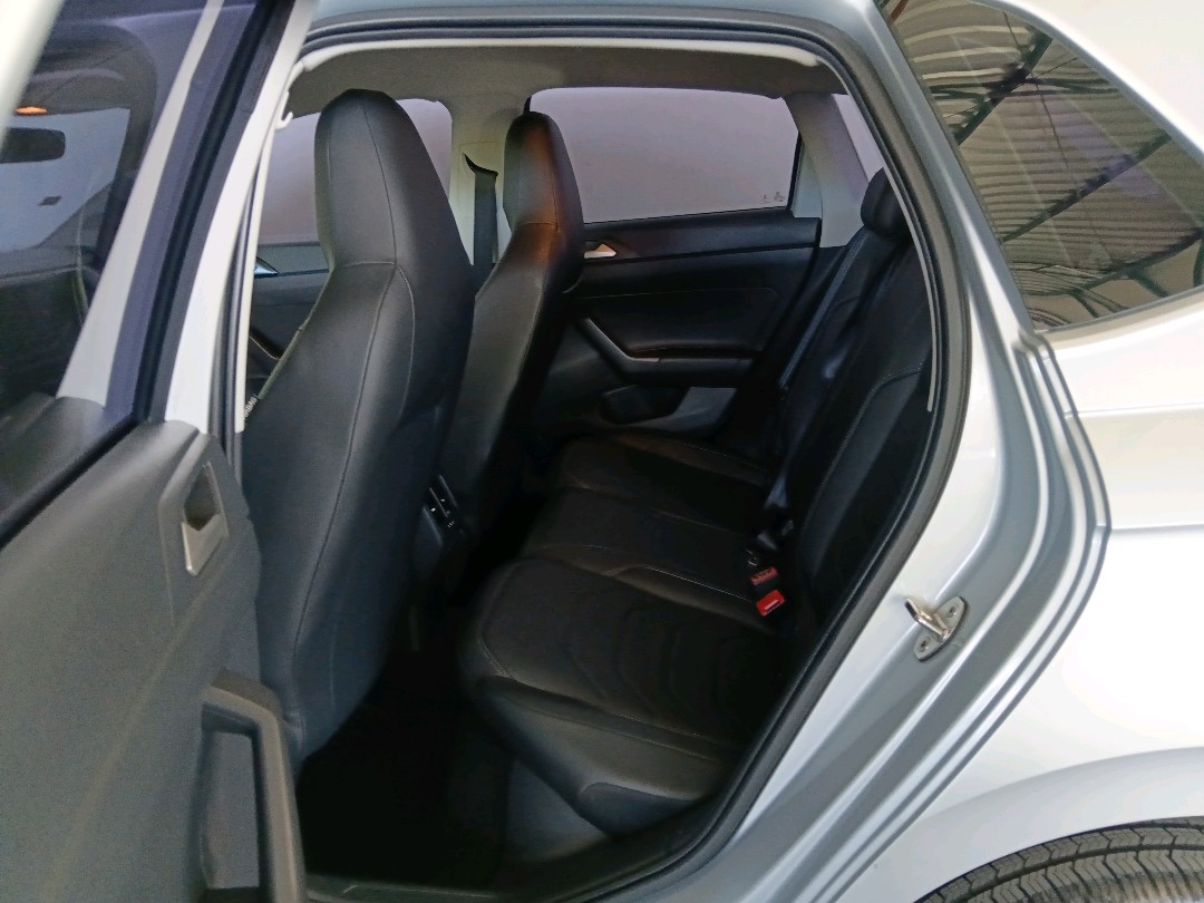 VW - Volkswagen-POLO-1.0 170 TSI HIGHLINE AUTOMÁTICO