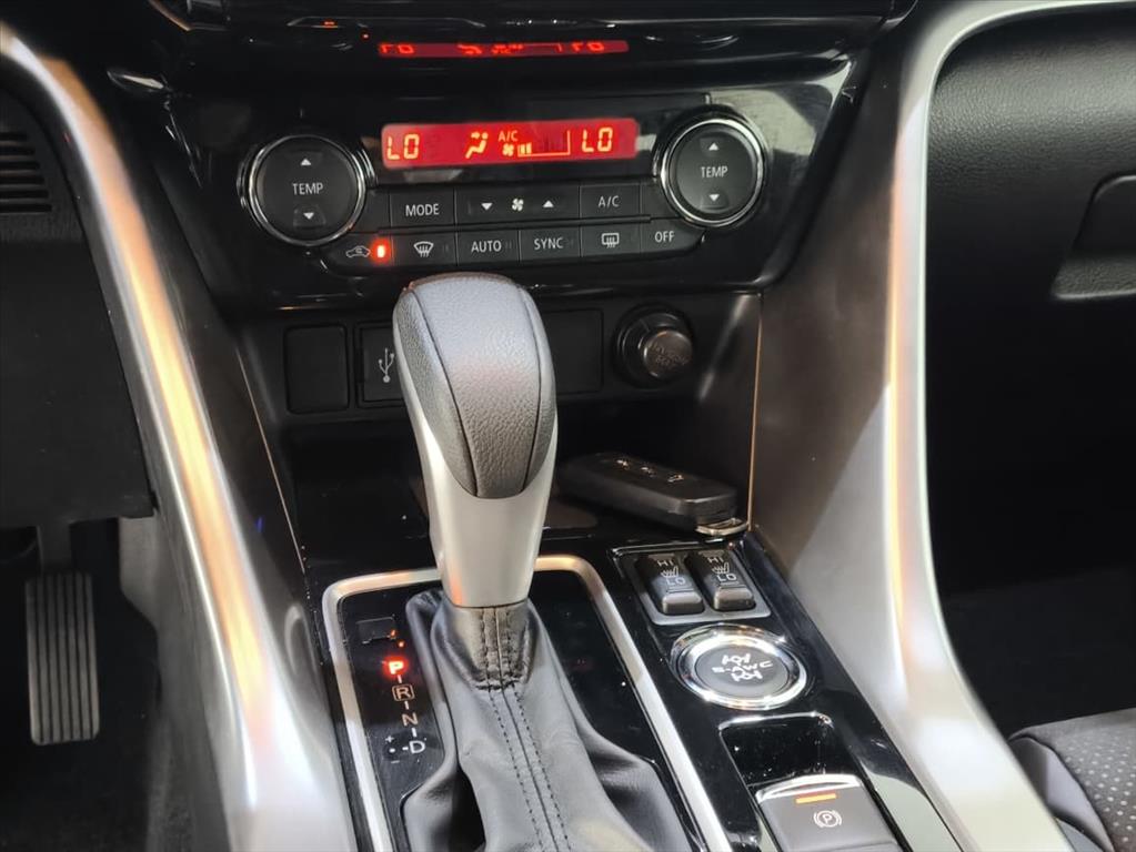 ECLIPSE CROSS 1.5 MIVEC TURBO GASOLINA HPE-S BLACK S-AWC CVT6