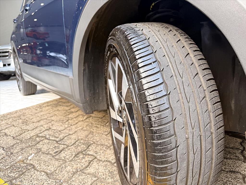 VOLKSWAGEN T-CROSS 1.0 200 TSI TOTAL FLEX COMFORTLINE AUTOMÁTICO