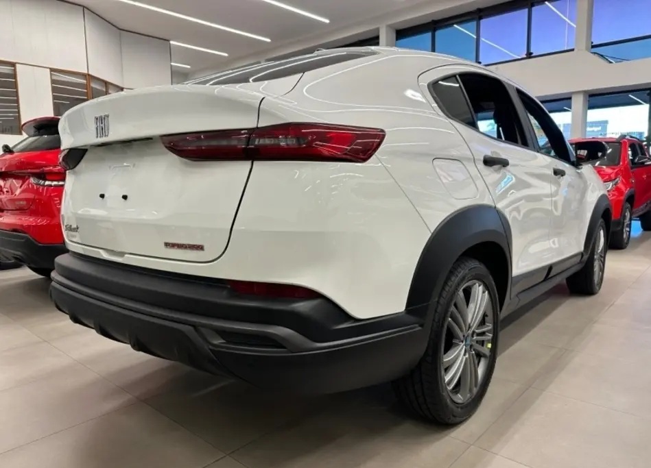 FASTBACK 1.0 TURBO 200 FLEX CVT2