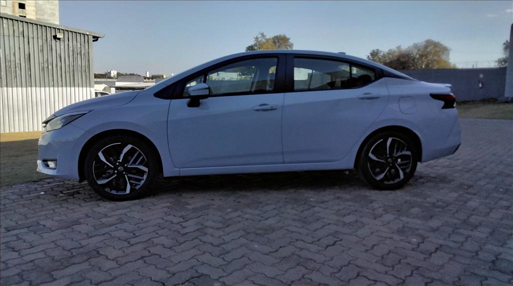 VERSA 1.6 16V FLEX EXCLUSIVE XTRONIC