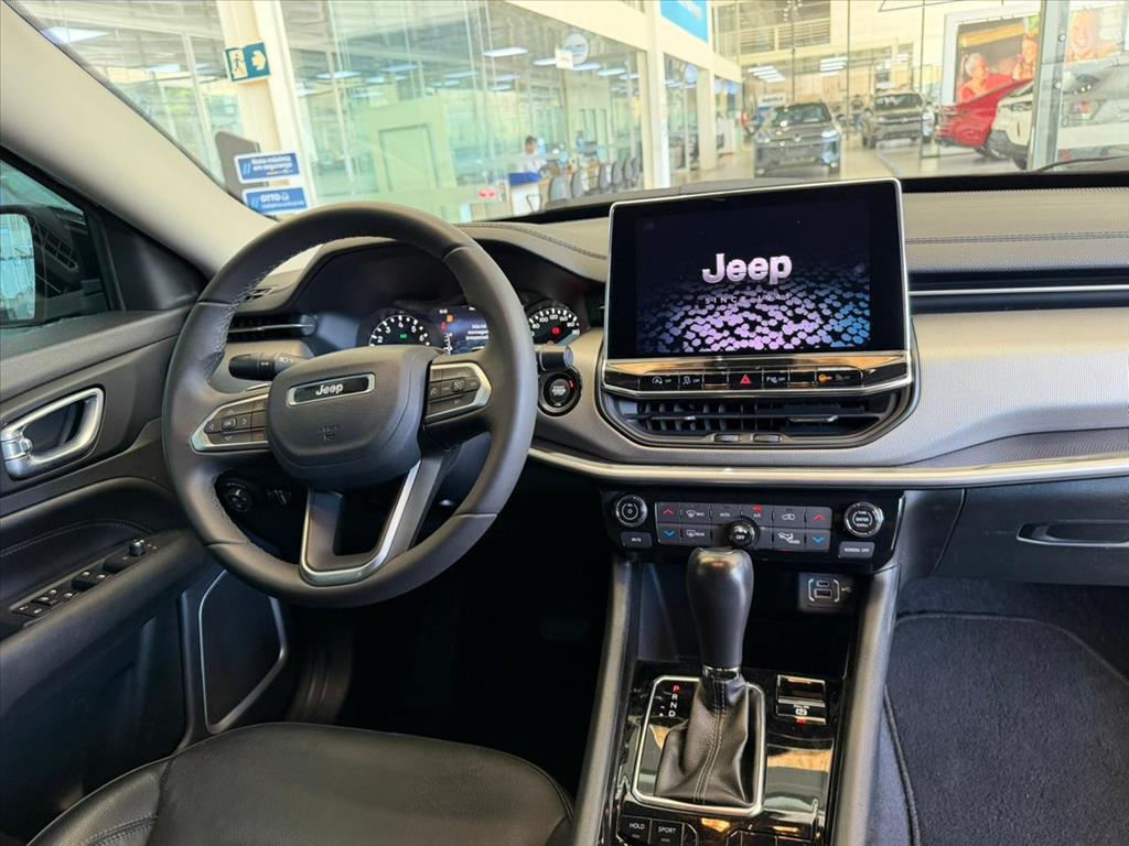 COMPASS 1.3 T270 TURBO FLEX LONGITUDE AT610