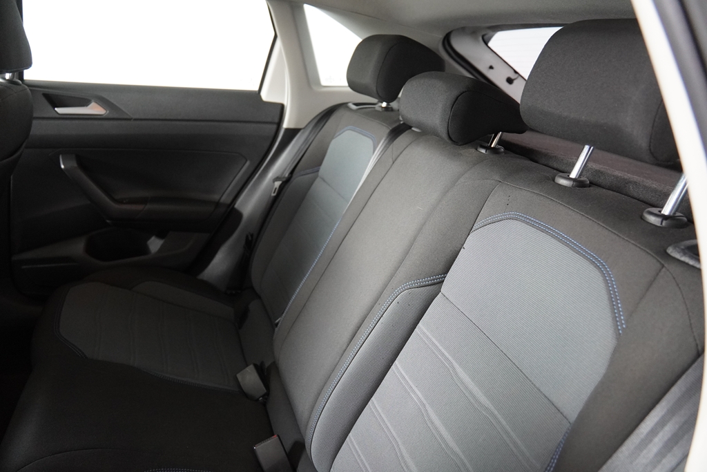 NIVUS 1.0 200 TSI TOTAL FLEX COMFORTLINE AUTOMÁTICO9