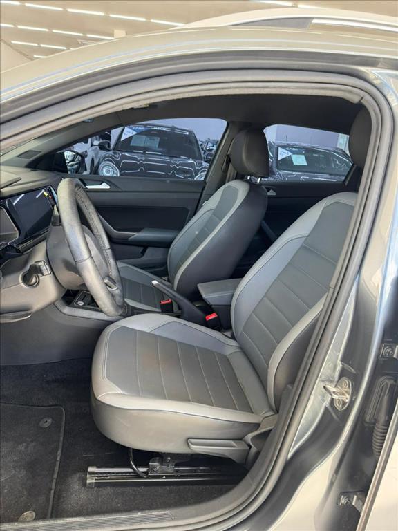 Volkswagen-NIVUS-1.0 200 TSI TOTAL FLEX HIGHLINE AUTOMÁTICO
