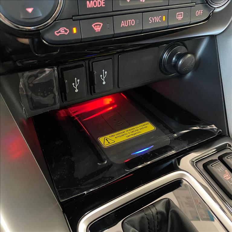 Mitsubishi-ECLIPSE CROSS-1.5 MIVEC TURBO GASOLINA HPE CVT