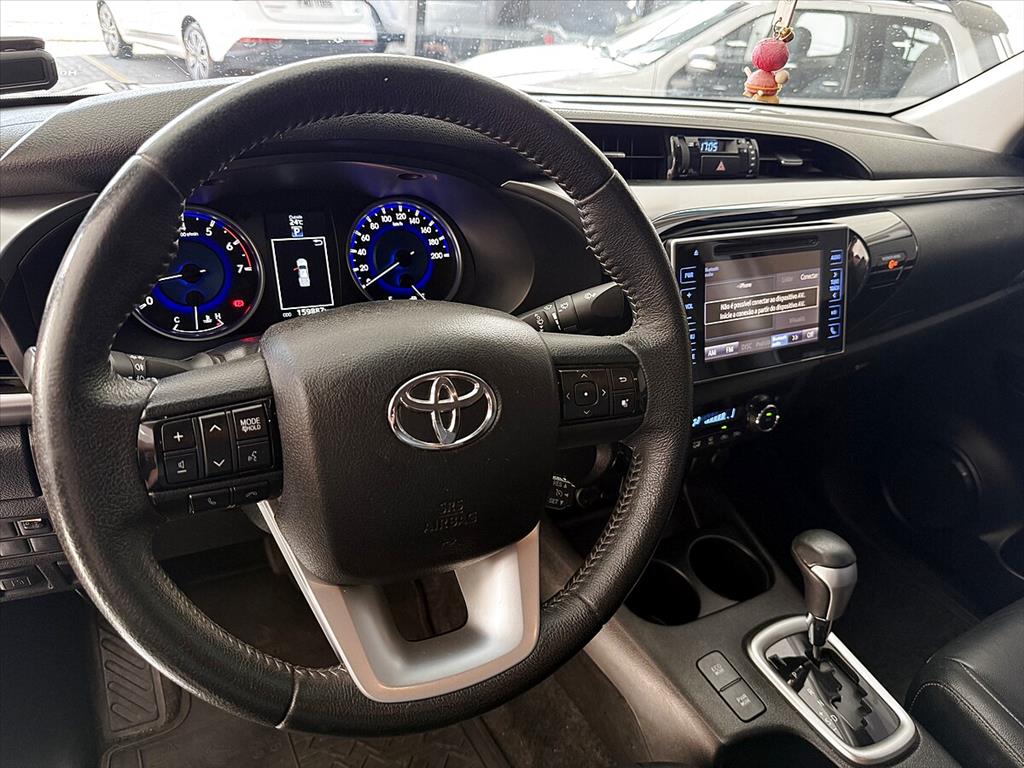 Toyota Hilux - 2.7 SRV 4X2 CD 16V FLEX 4P AUTOMÁTICO