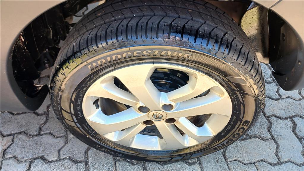 SANDERO 1.6 16V SCE FLEX STEPWAY DYNAMIQUE MANUAL14