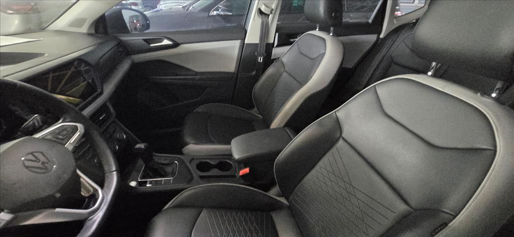 TAOS 1.4 250 TSI TOTAL FLEX COMFORTLINE AUTOMÁTICO8