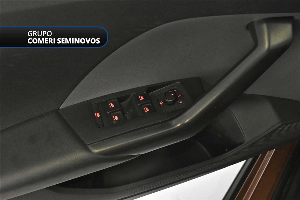 T-CROSS 1.0 200 TSI TOTAL FLEX COMFORTLINE AUTOMÁTICO14