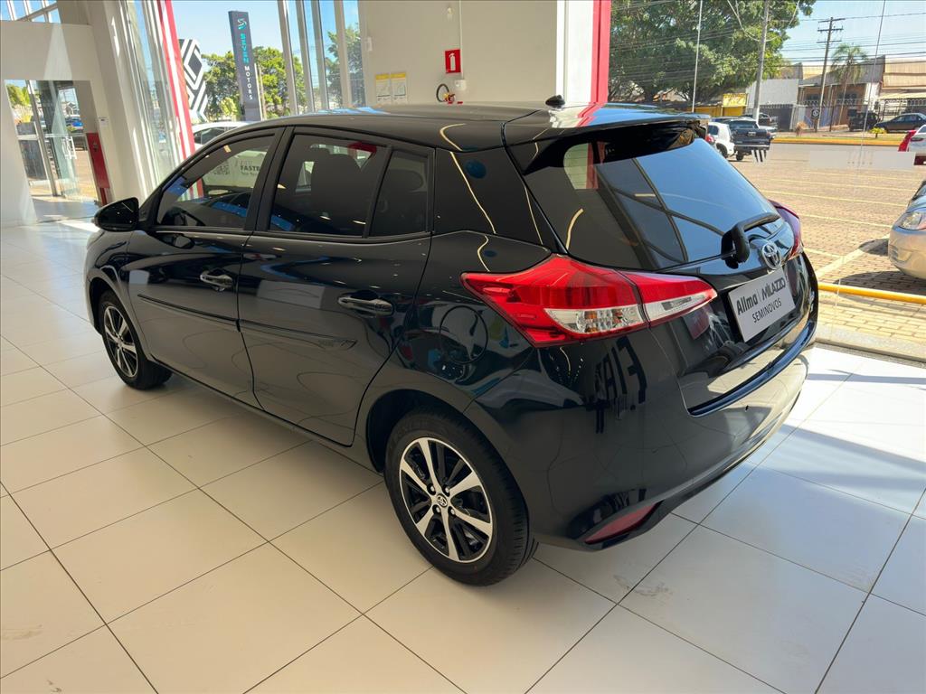YARIS 1.5 16V FLEX XL PLUS CONNECT MULTIDRIVE9