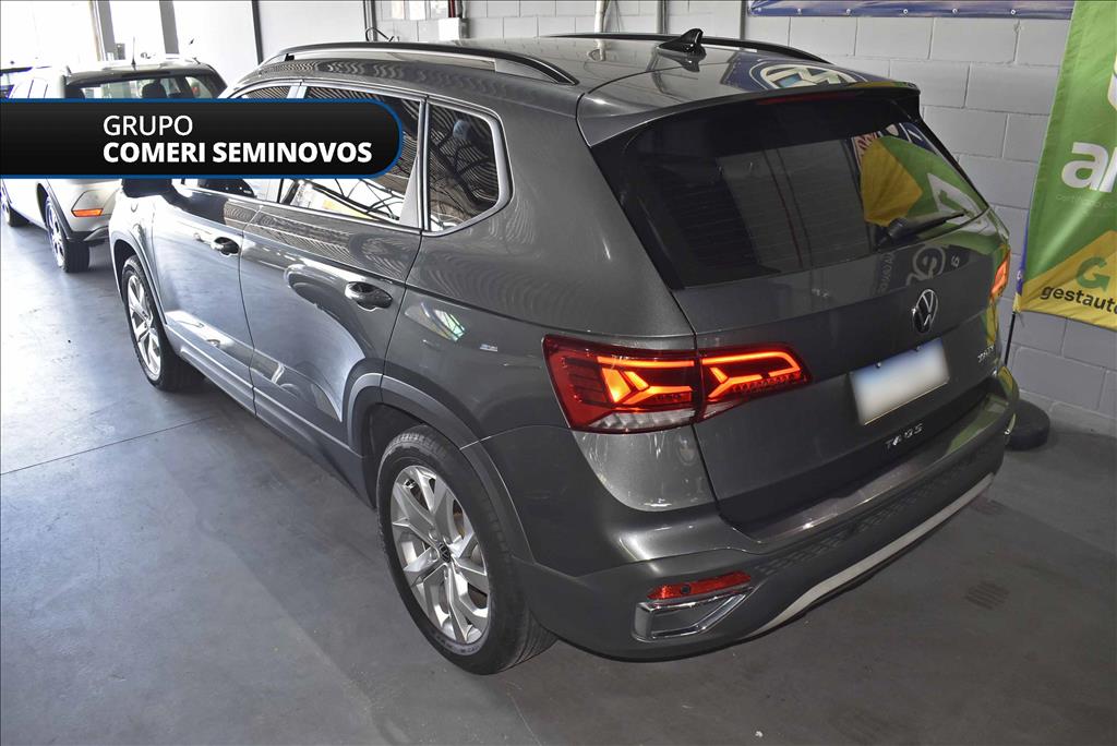 TAOS 1.4 250 TSI TOTAL FLEX COMFORTLINE AUTOMÁTICO