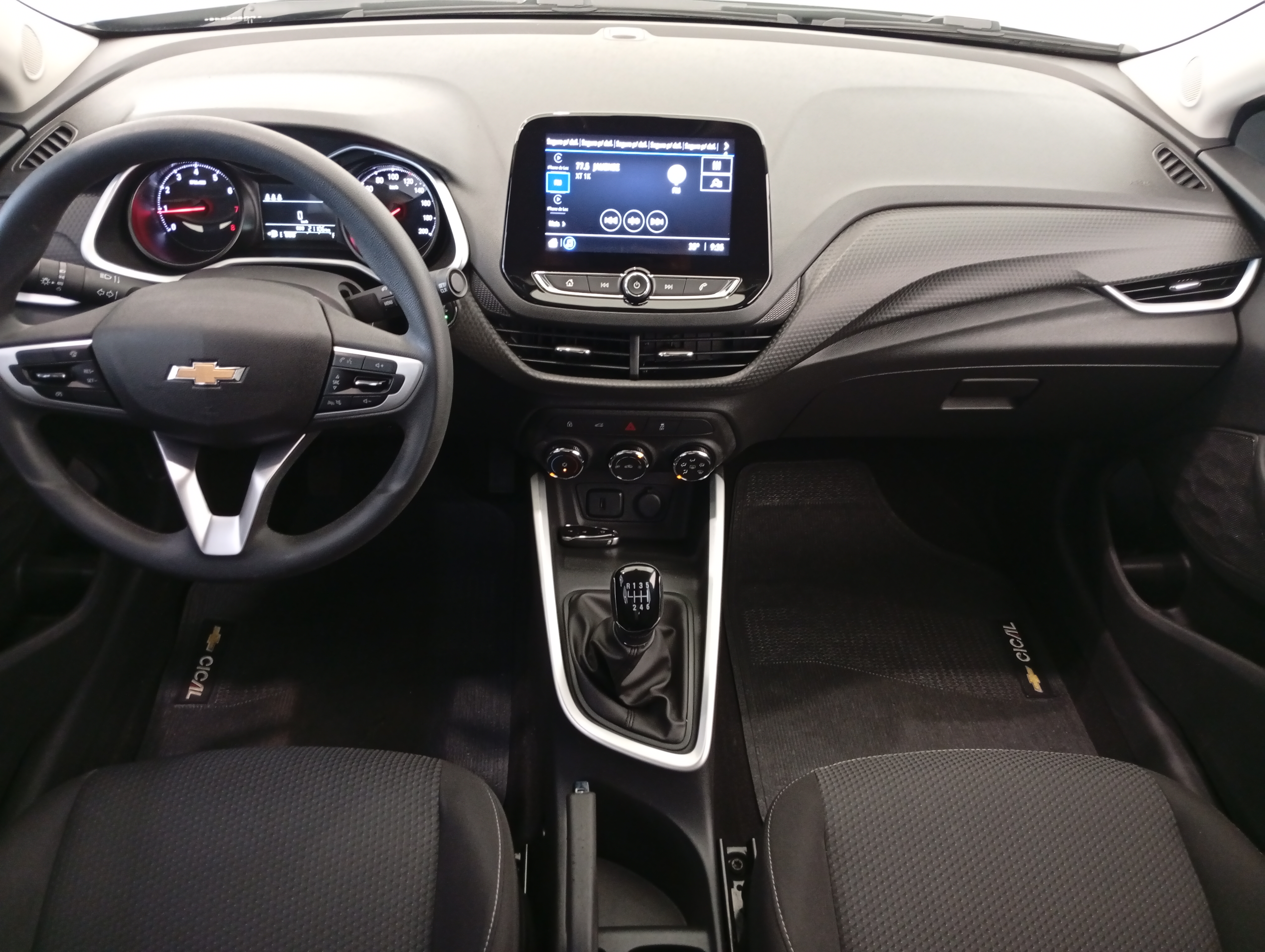 Chevrolet Onix 1.0 Flex LT Manual - foto 11
