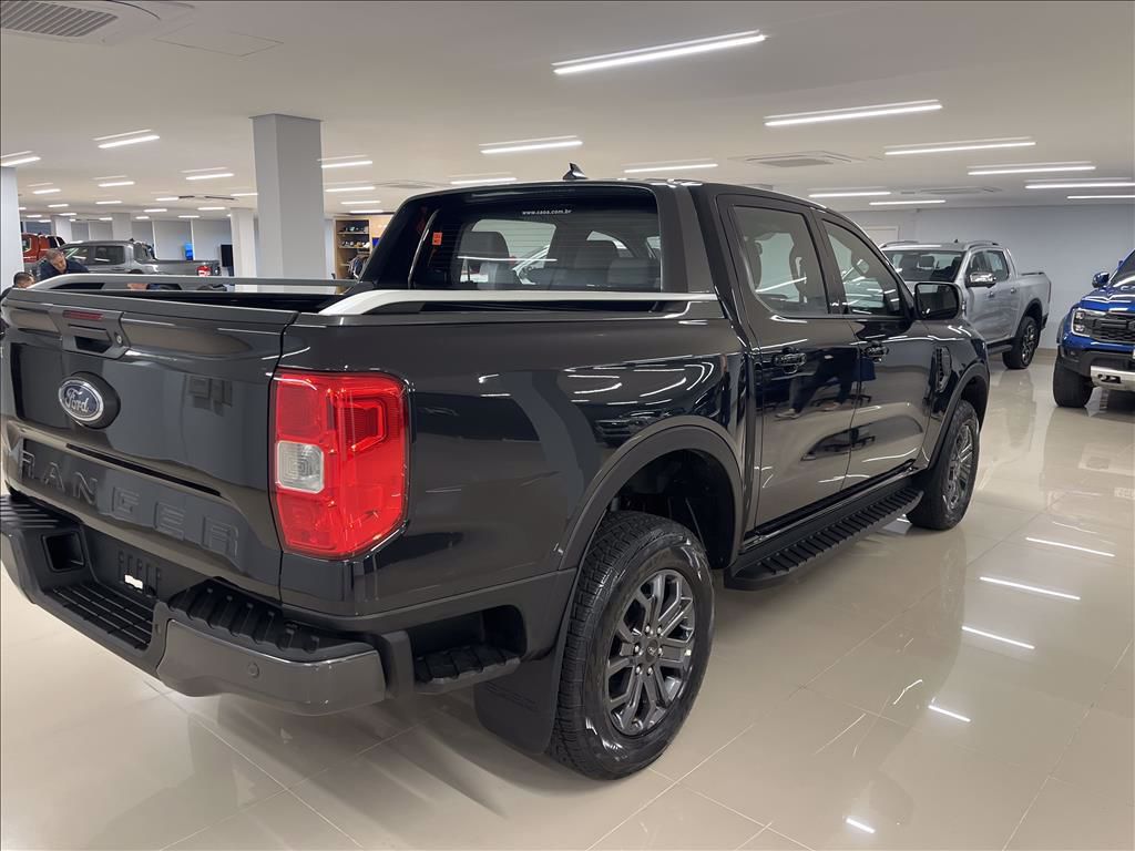 Ford-RANGER-2.0 TURBO DIESEL CD BLACK 4X2 AUTOMÁTICO