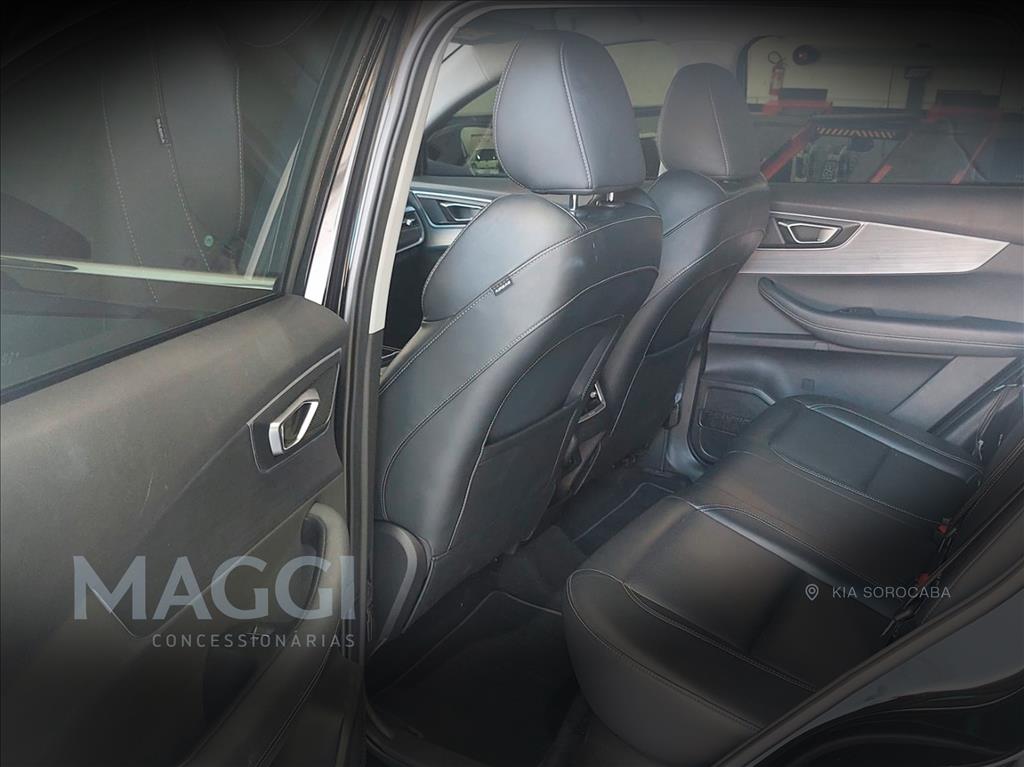 api-int-0f9e78aa-0a58-4428-9851-f2b656e80cac20251125170030