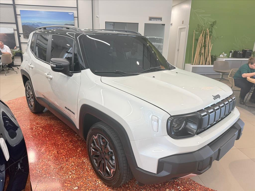 RENEGADE 1.3 T270 TURBO FLEX ALTITUDE AT62