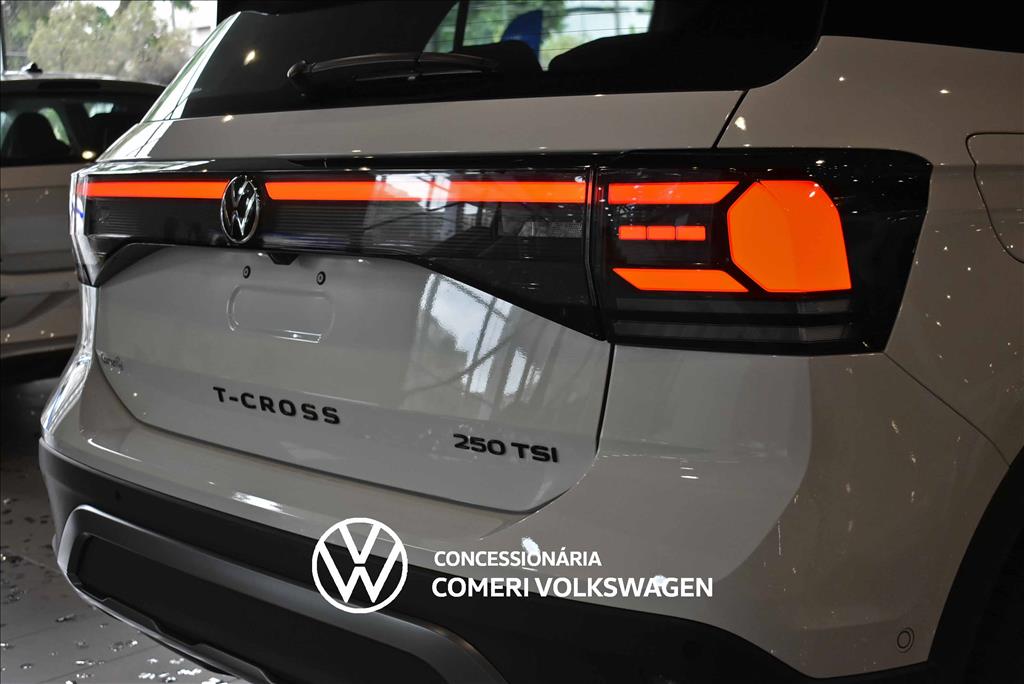 T-CROSS 1.4 250 TSI TOTAL FLEX EXTREME AUTOMÁTICO11