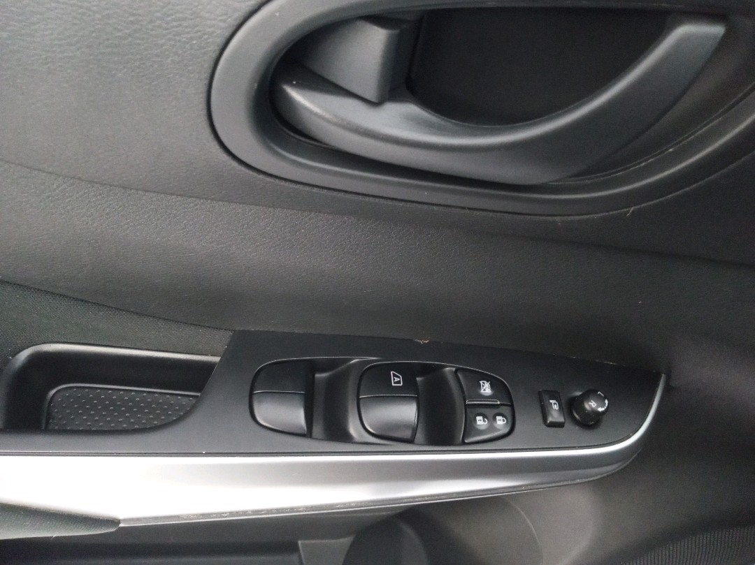 FRONTIER 2.3 16V TURBO DIESEL ATTACK CD 4X4 AUTOMÁTICO12