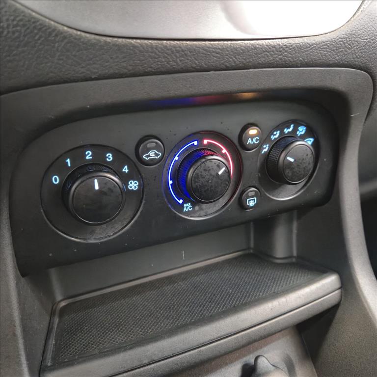 KA 1.0 TI-VCT FLEX SE MANUAL8