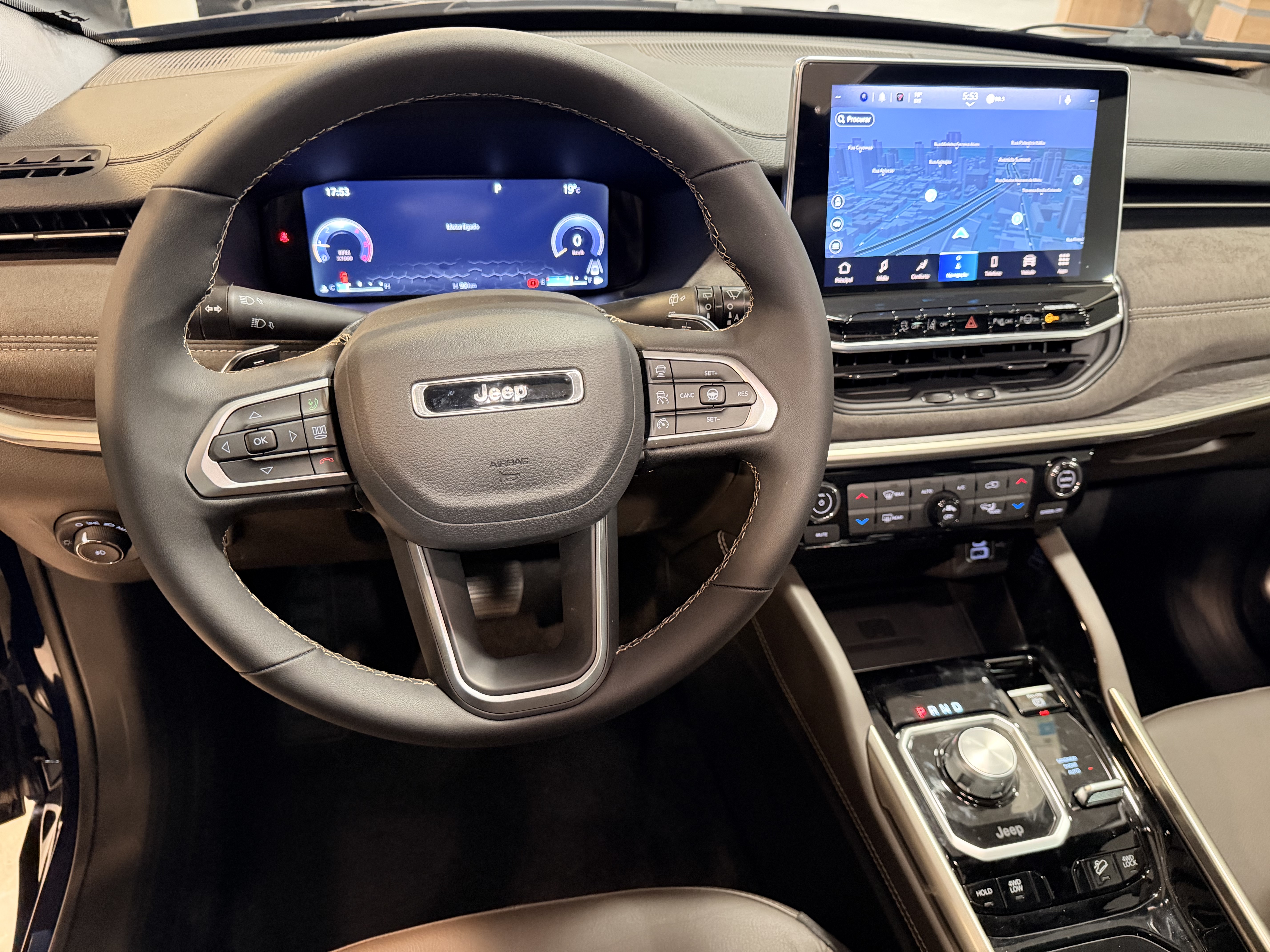 COMMANDER 2.2 TURBO DIESEL OVERLAND AT97