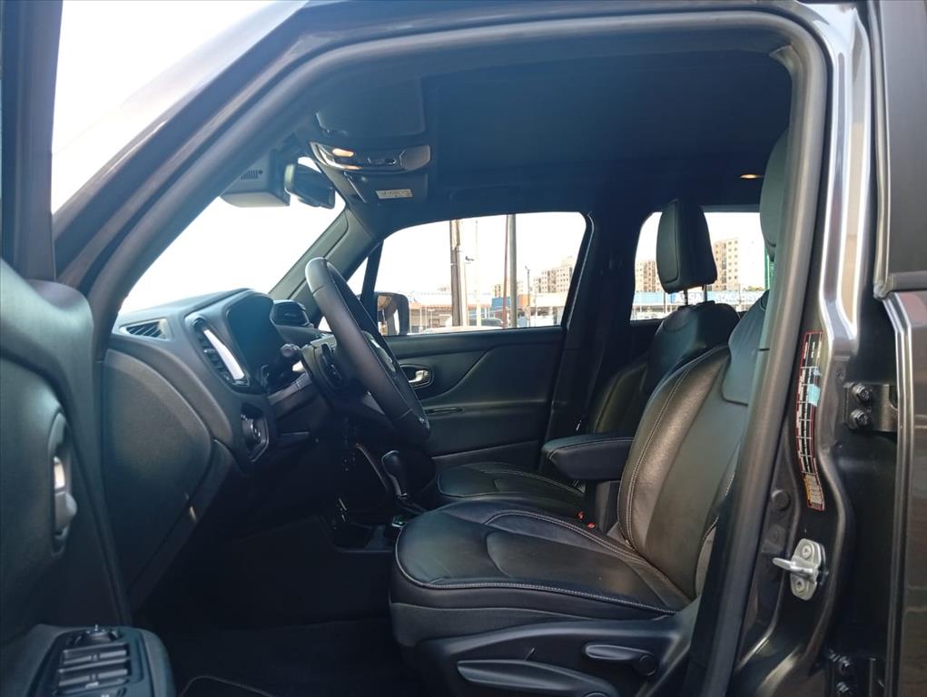 RENEGADE 1.3 T270 TURBO FLEX S 4X4 AT95