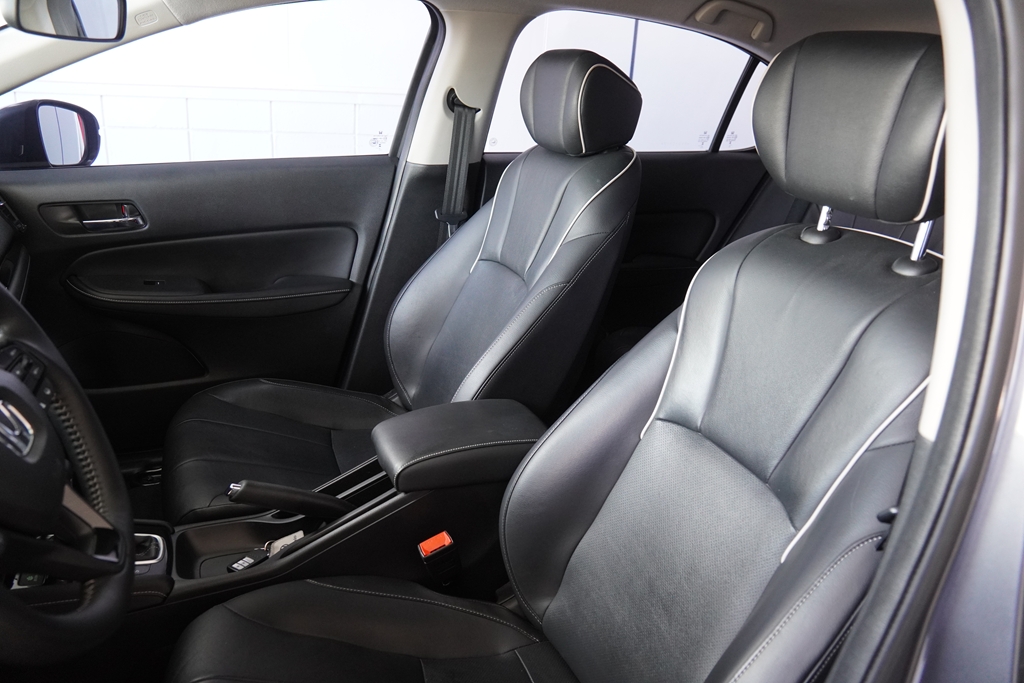CITY 1.5 i-VTEC FLEX HATCH TOURING CVT8