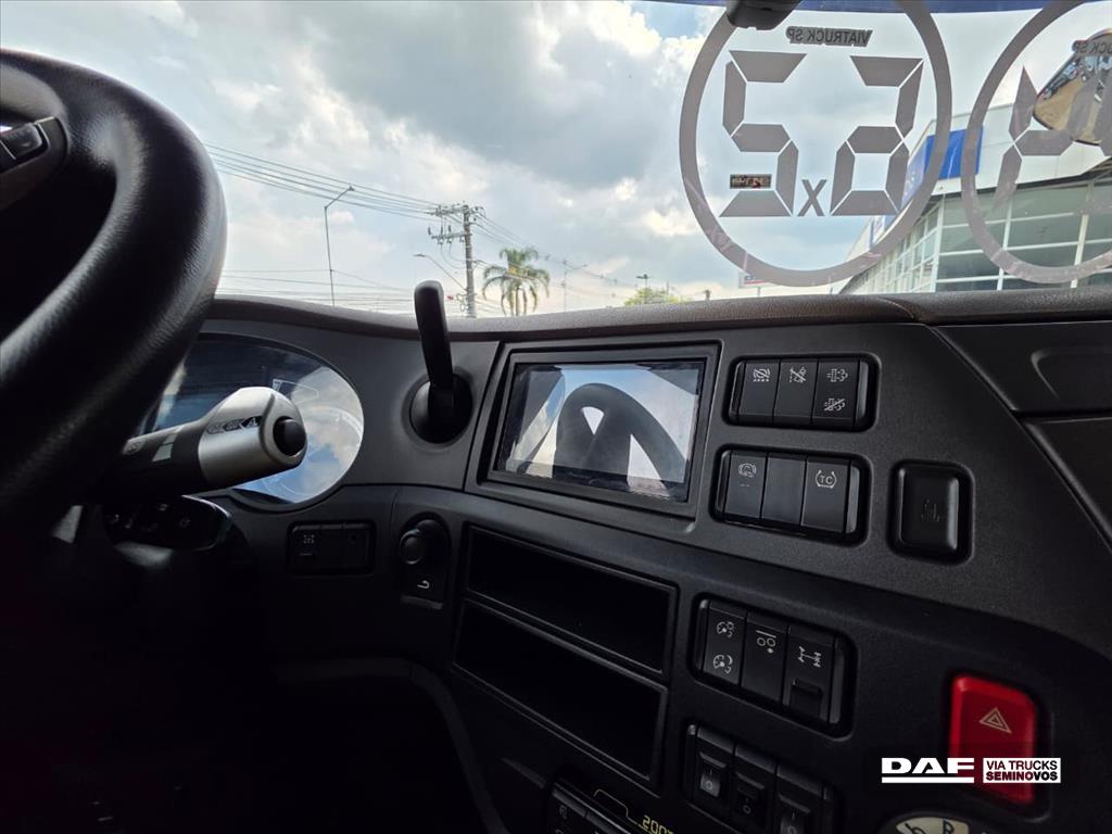 DAF-XF-FTS480 6X2 SPACE CAB DIESEL