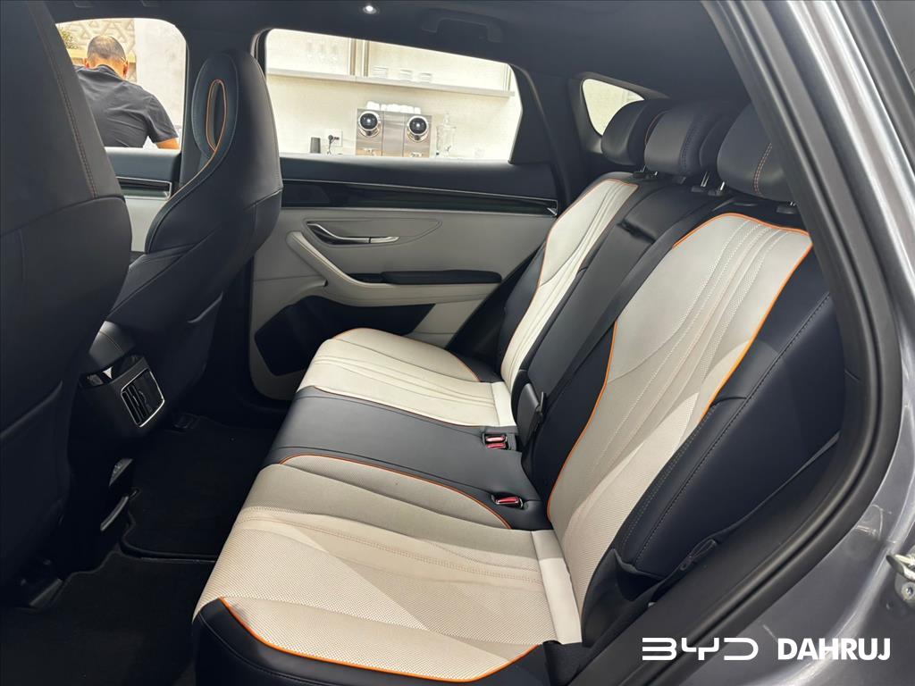 SONG PLUS 1.5 DM-I HÍBRIDO AUTOMÁTICO6