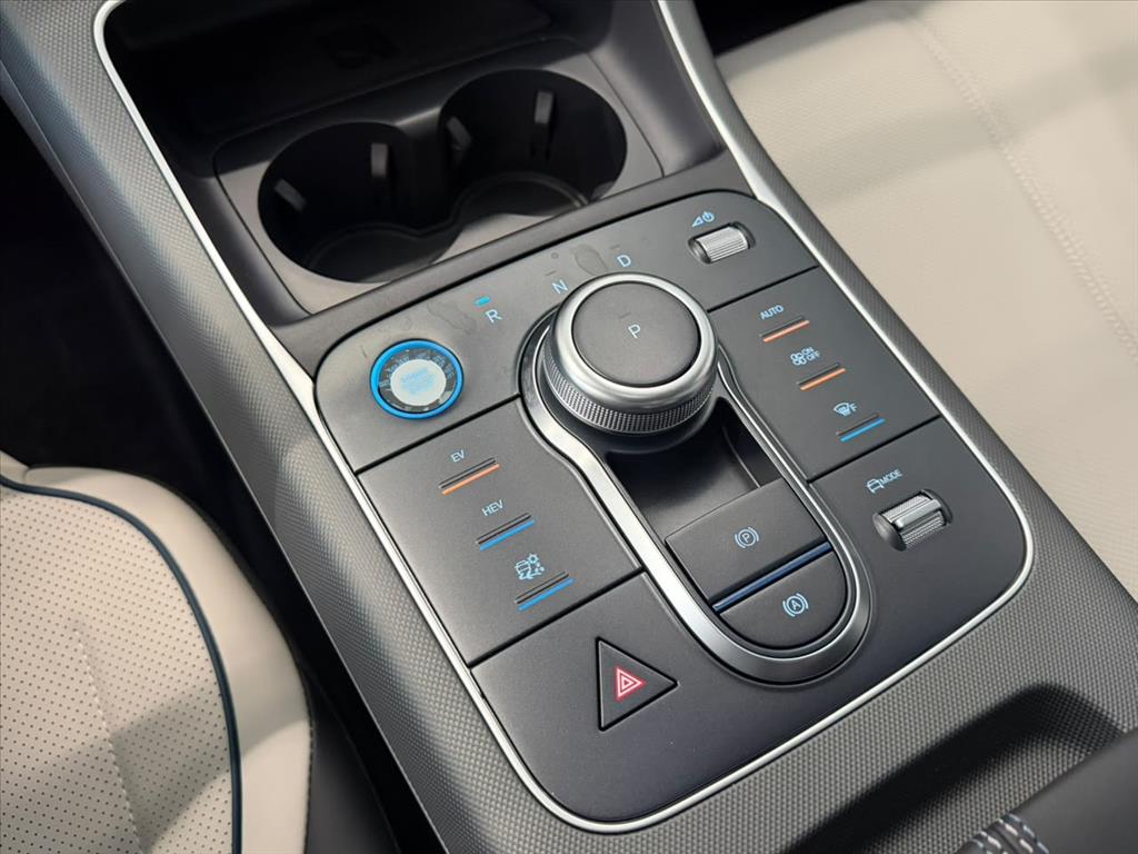 KING 1.5 DM-I PHEV GS AUTOMÁTICO15