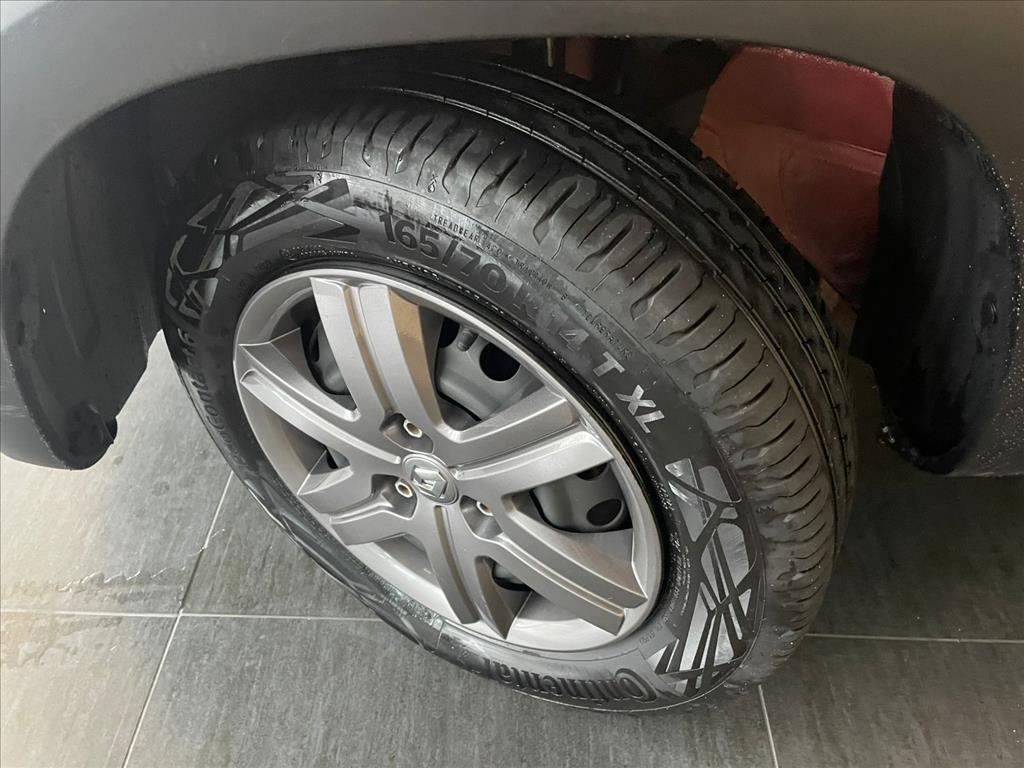 KWID 1.0 12V SCE FLEX ZEN MANUAL6