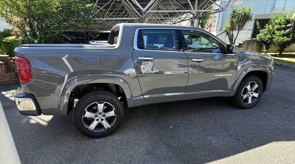 RAMPAGE 2.0 TURBO DIESEL LARAMIE 4X4 AUTOMÁTICO5