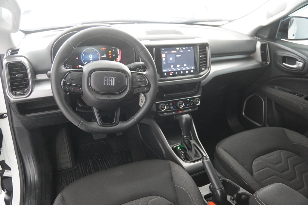 TORO 1.3 TURBO 270 FLEX FREEDOM AT67