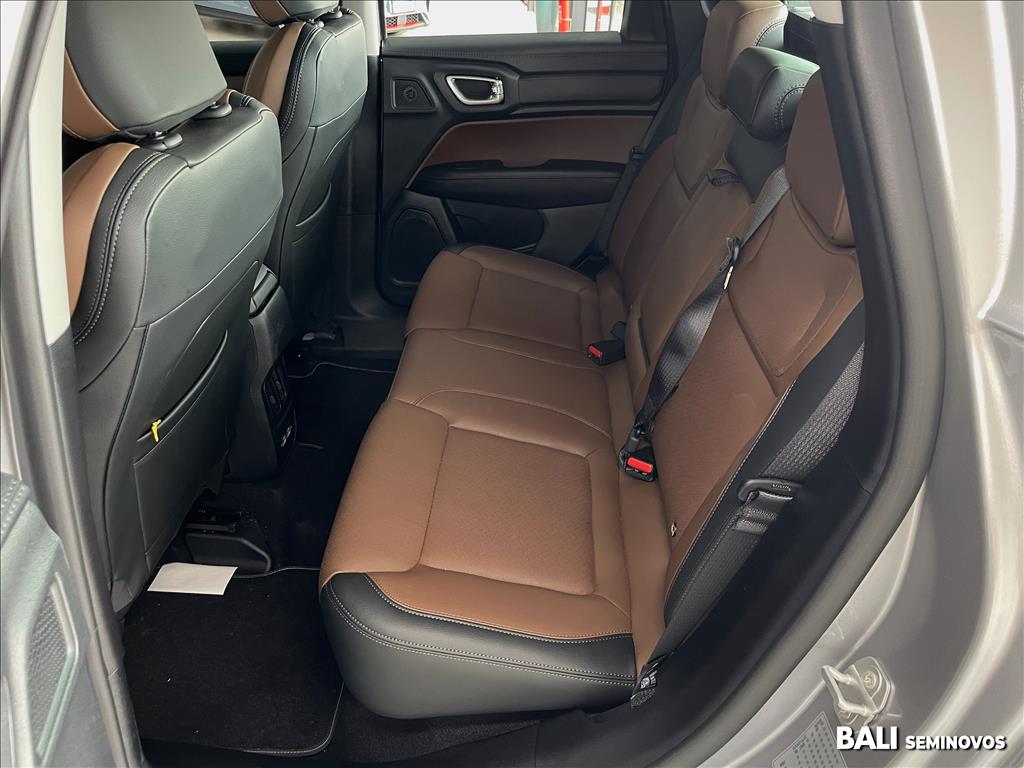 RAMPAGE 2.2 TURBO DIESEL LARAMIE 4X4 AUTOMÁTICO17