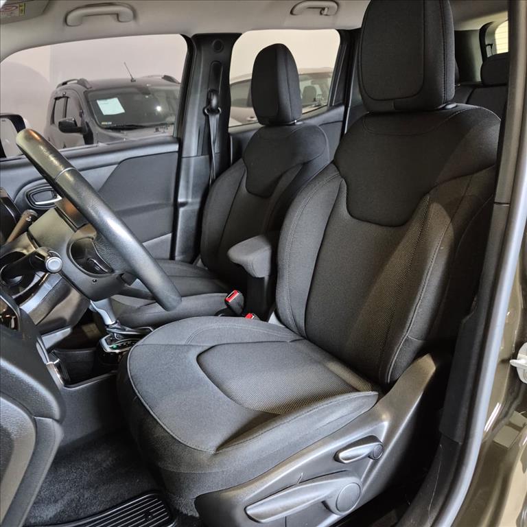 RENEGADE 1.8 16V FLEX SPORT 4P AUTOMÁTICO13