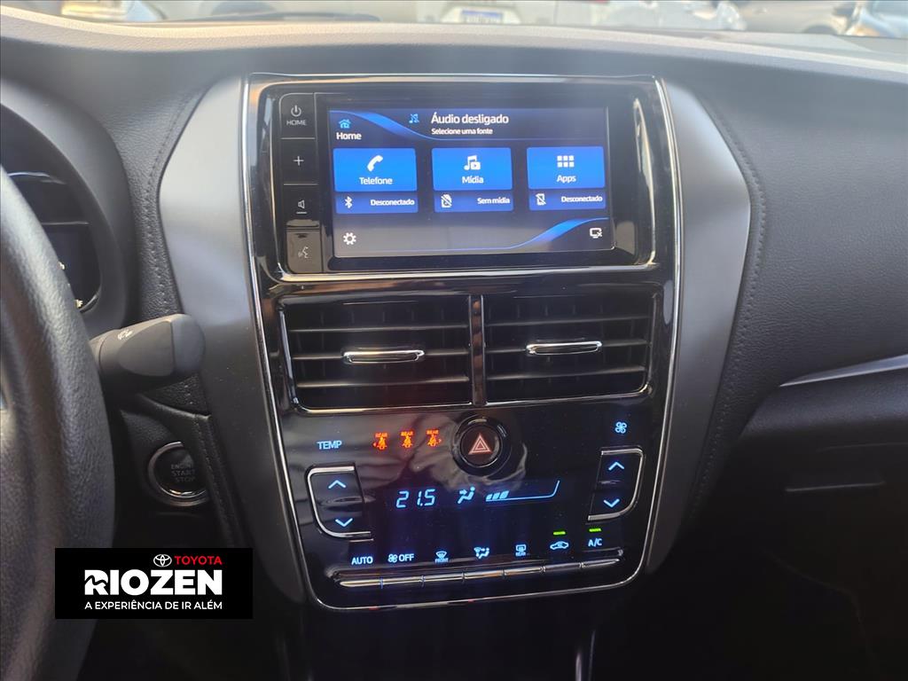 YARIS 1.5 16V FLEX SEDAN XLS CONNECT MULTIDRIVE13