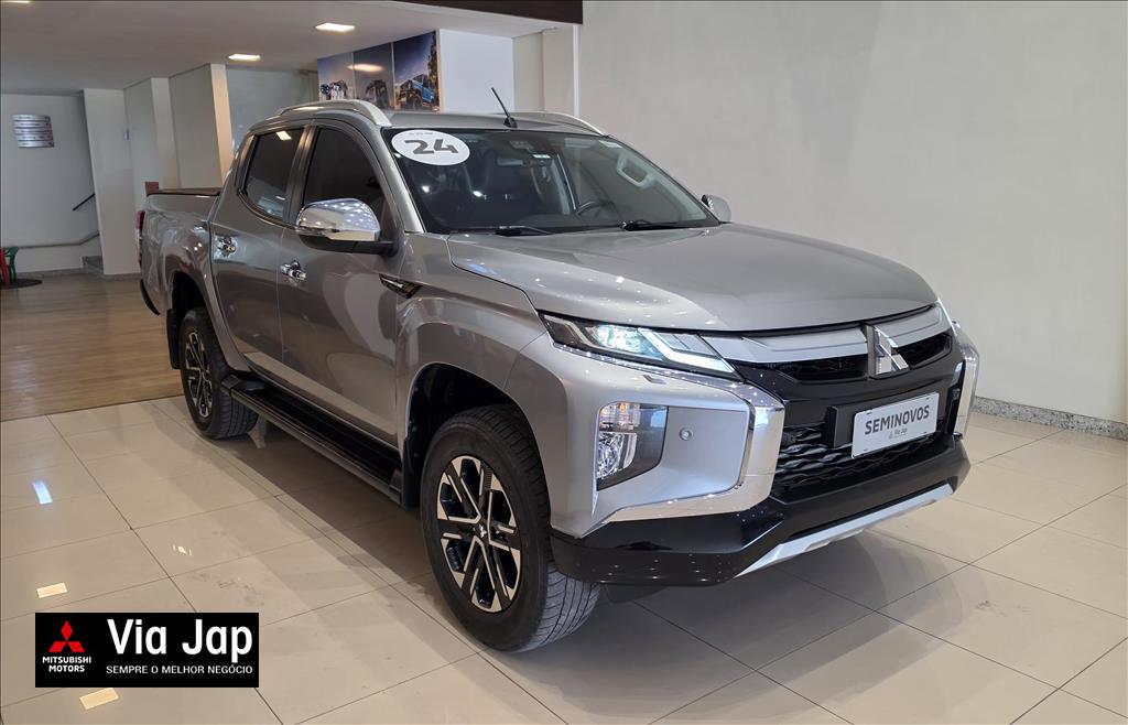 Mitsubishi-L200 TRITON-2.4 16V TURBO DIESEL SPORT HPE-S CD 4P 4X4 AUTOMÁTICO