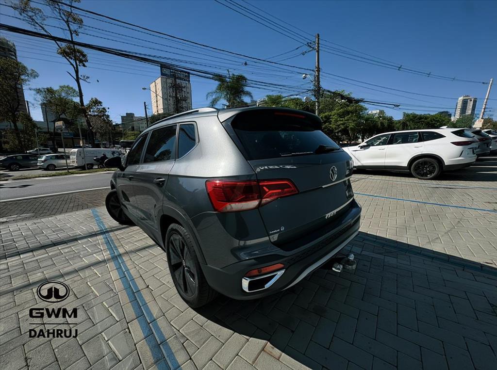 TAOS 1.4 250 TSI TOTAL FLEX COMFORTLINE AUTOMÁTICO6